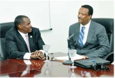 Stuart Bowe with Desmond Bannister